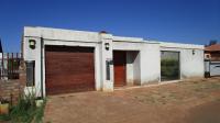 Front View of property in Soshanguve