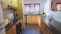 Kitchen - 11 square meters of property in Stellenbosch