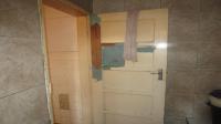 Bathroom 1 - 2 square meters of property in Crosby