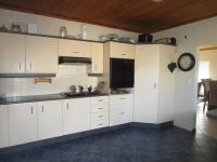 Kitchen - 18 square meters of property in Falcon Ridge