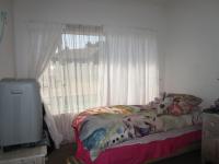 Bed Room 2 - 11 square meters of property in Falcon Ridge