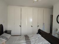 Main Bedroom - 21 square meters of property in Falcon Ridge