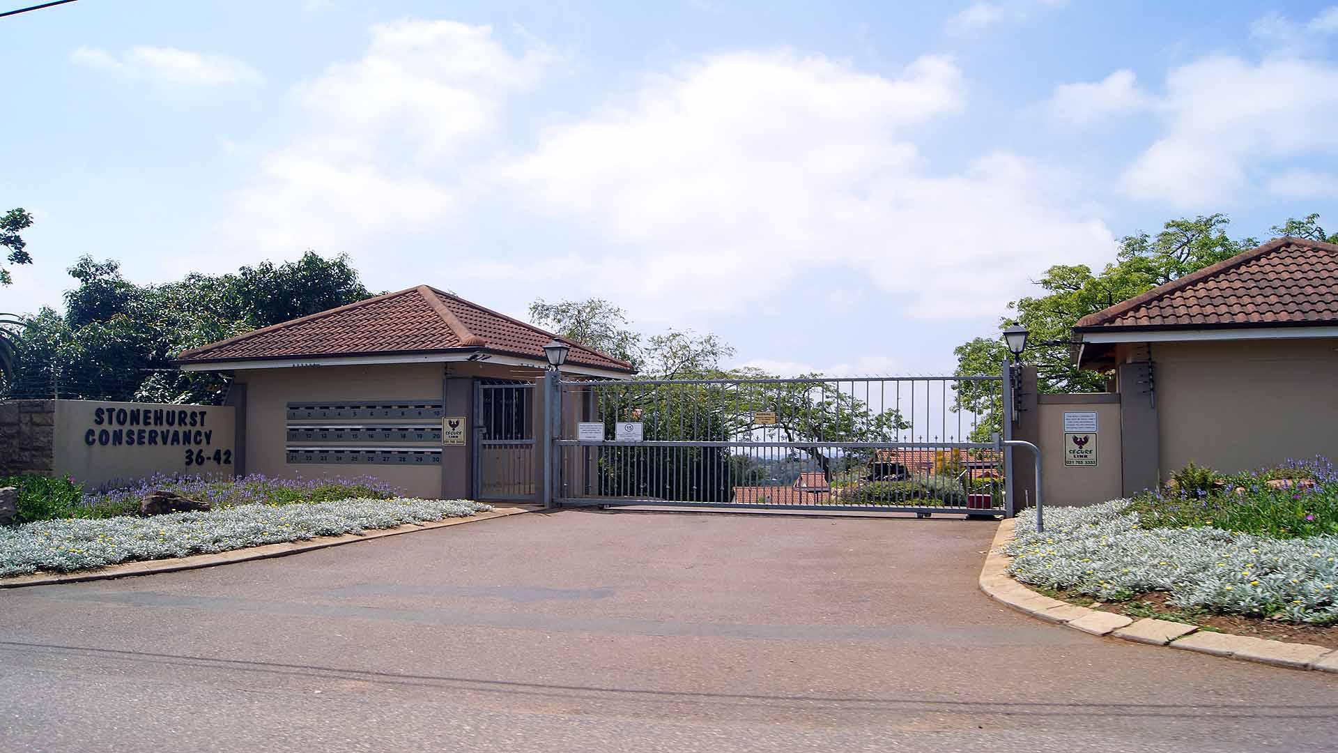 Front View of property in Langefontein