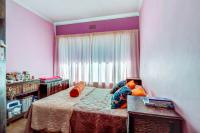 Bed Room 1 - 8 square meters of property in Glen Marais
