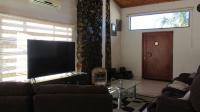 Lounges - 31 square meters of property in Gillview