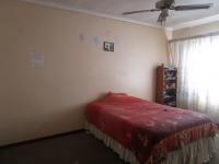 Bed Room 3 - 16 square meters of property in Van Dykpark