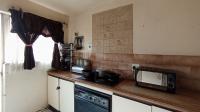 Kitchen - 12 square meters of property in Georgetown