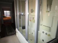 Main Bathroom - 9 square meters of property in Three Rivers