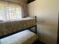Bed Room 1 of property in Bosmont