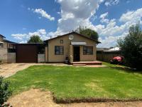 Front View of property in Bosmont