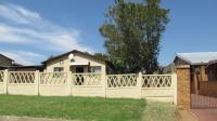 Front View of property in Bosmont