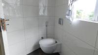 Bathroom 2 - 9 square meters of property in Riverside - DBN