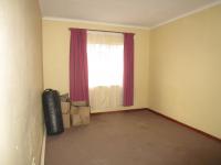 Bed Room 4 - 19 square meters of property in Vereeniging