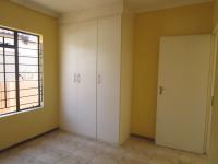 Bed Room 1 - 12 square meters of property in Greenhills