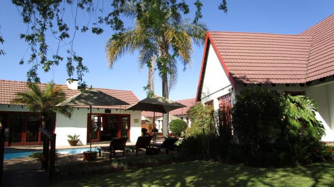 10 Bedroom Guest House for Sale For Sale in Glen Marais - Private Sale - MR231323