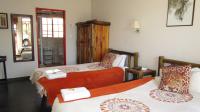 Bed Room 5+ - 33 square meters of property in Glen Marais