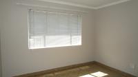 Main Bedroom - 14 square meters of property in Terenure