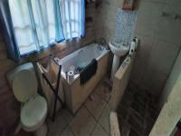 Bathroom 2 of property in Potchefstroom