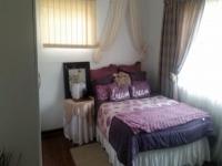 Main Bedroom - 17 square meters of property in Stanger