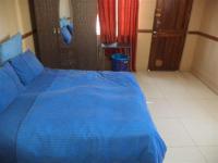 Bed Room 4 of property in Berea - DBN