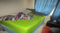 Bed Room 1 - 11 square meters of property in Crystal Park
