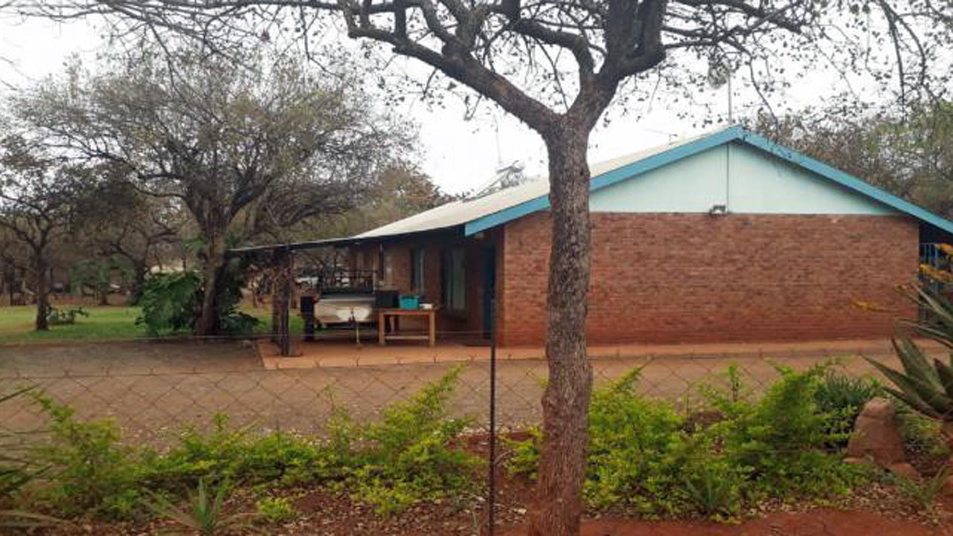 Front View of property in Mookgopong (Naboomspruit)
