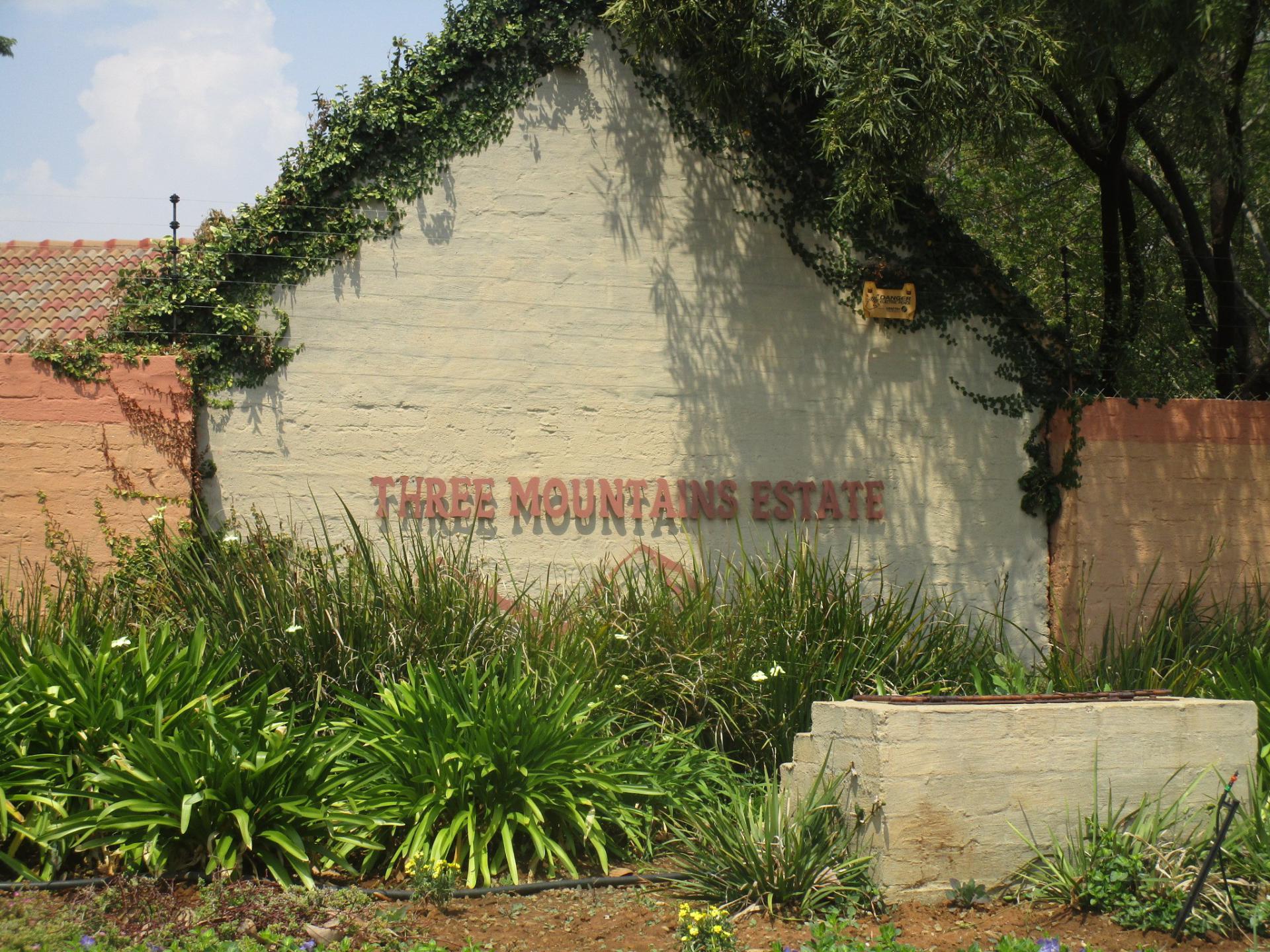 Front View of property in Vaalpark