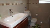 Bathroom 1 - 5 square meters of property in New Redruth