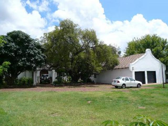 5 Bedroom House for Sale For Sale in Raslouw - Home Sell - MR23316