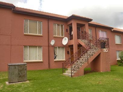 2 Bedroom Simplex for Sale For Sale in Kempton Park - Home Sell - MR23319