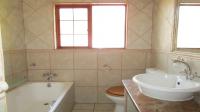 Main Bathroom - 6 square meters of property in Waterval East