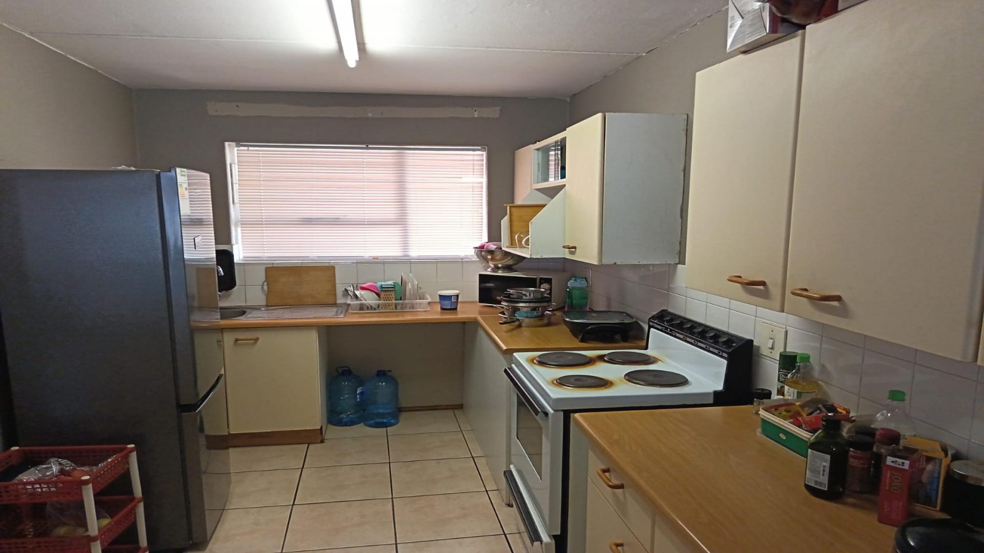 Kitchen of property in Krugersdorp
