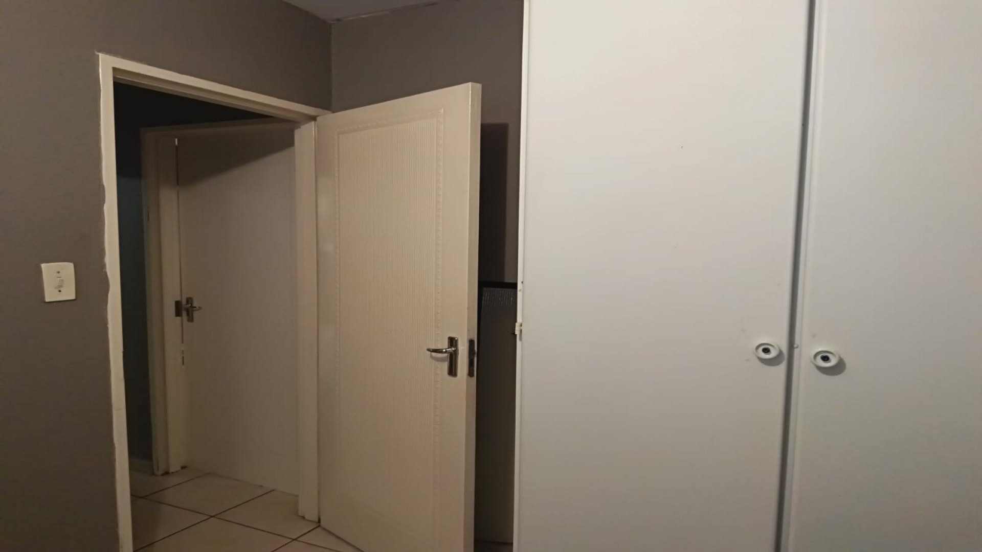 Bed Room 2 of property in Krugersdorp