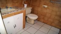 Bathroom 3+ - 5 square meters of property in Westville 