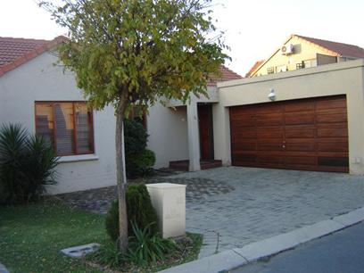 3 Bedroom Cluster for Sale For Sale in Barbeque Downs - Private Sale - MR23491