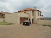 Front View of property in Rooihuiskraal North