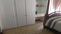 Bed Room 1 - 15 square meters of property in Meyersdal