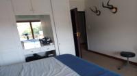 Bed Room 5+ - 29 square meters of property in Meyersdal