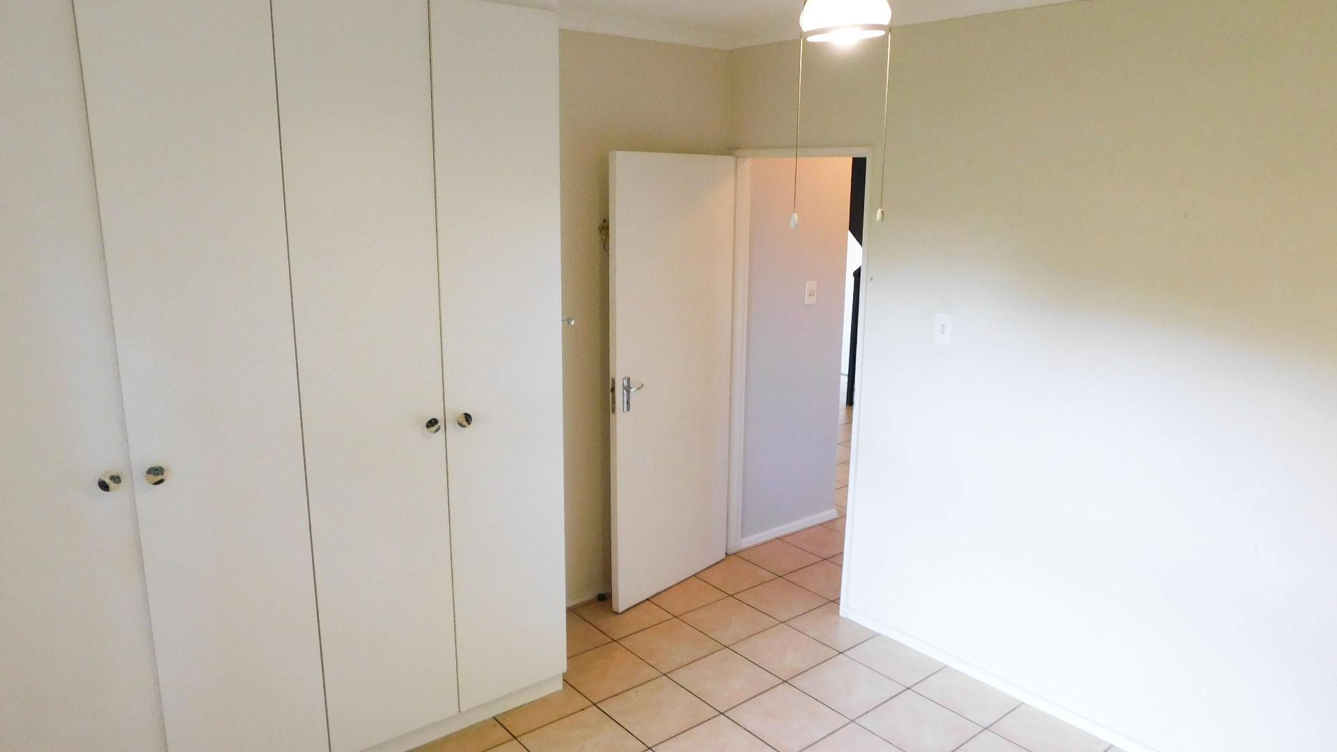 Bed Room 2 - 13 square meters of property in Ballito