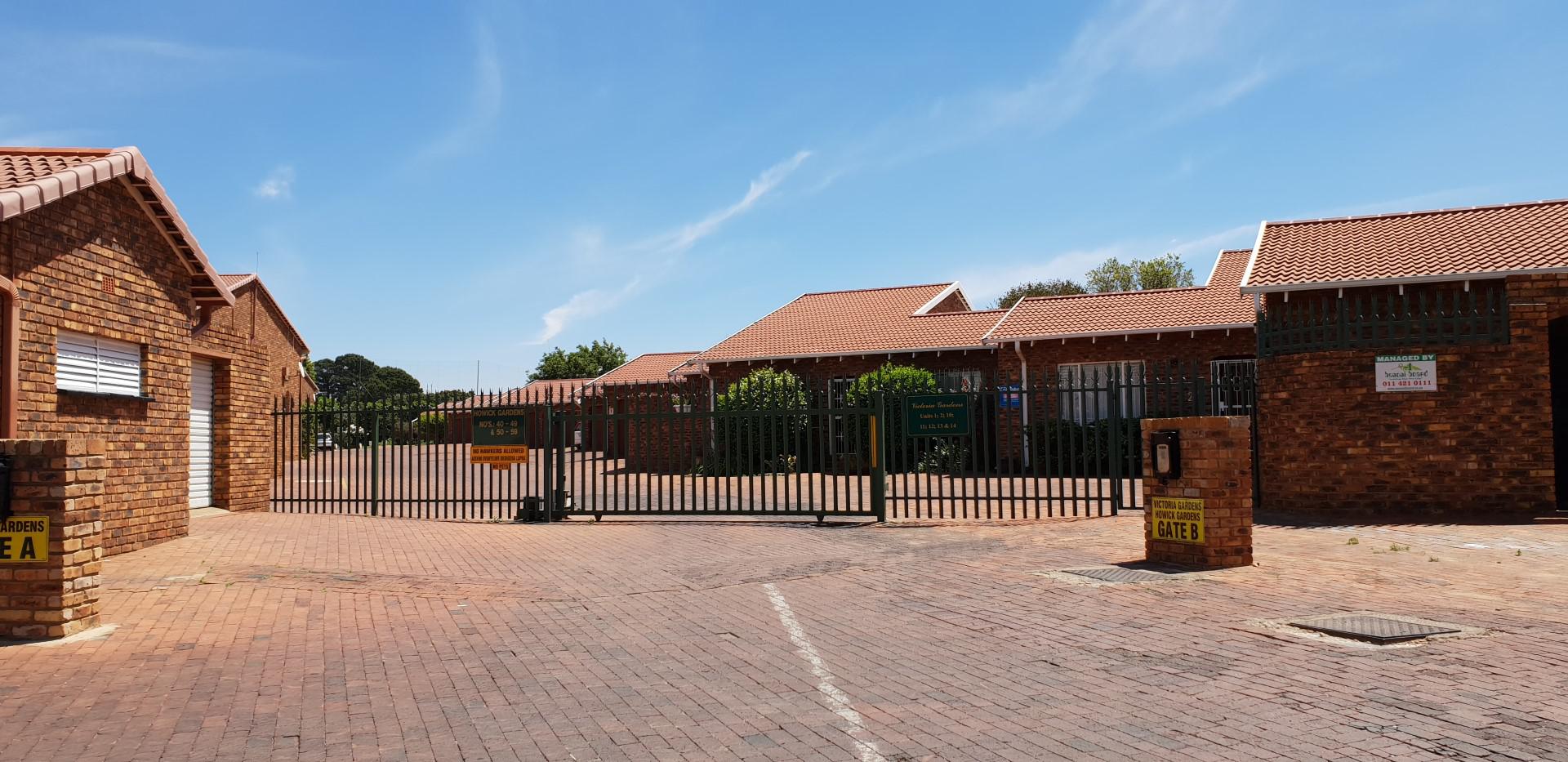 Front View of property in Northmead