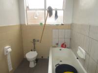 Bathroom 1 - 6 square meters of property in Berea - JHB