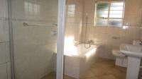 Bathroom 1 - 5 square meters of property in Comet