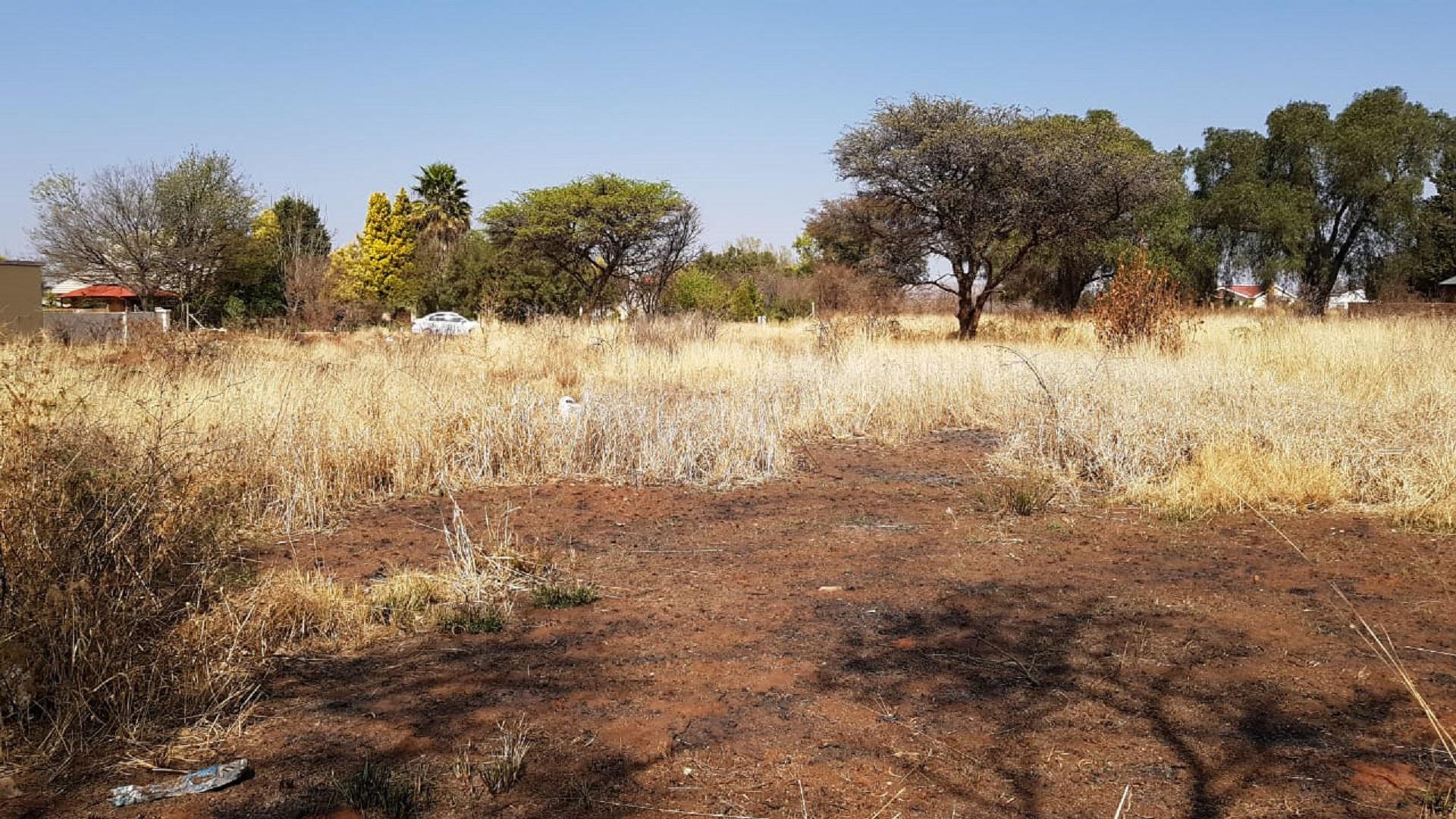 Front View of property in Hartebeesfontein