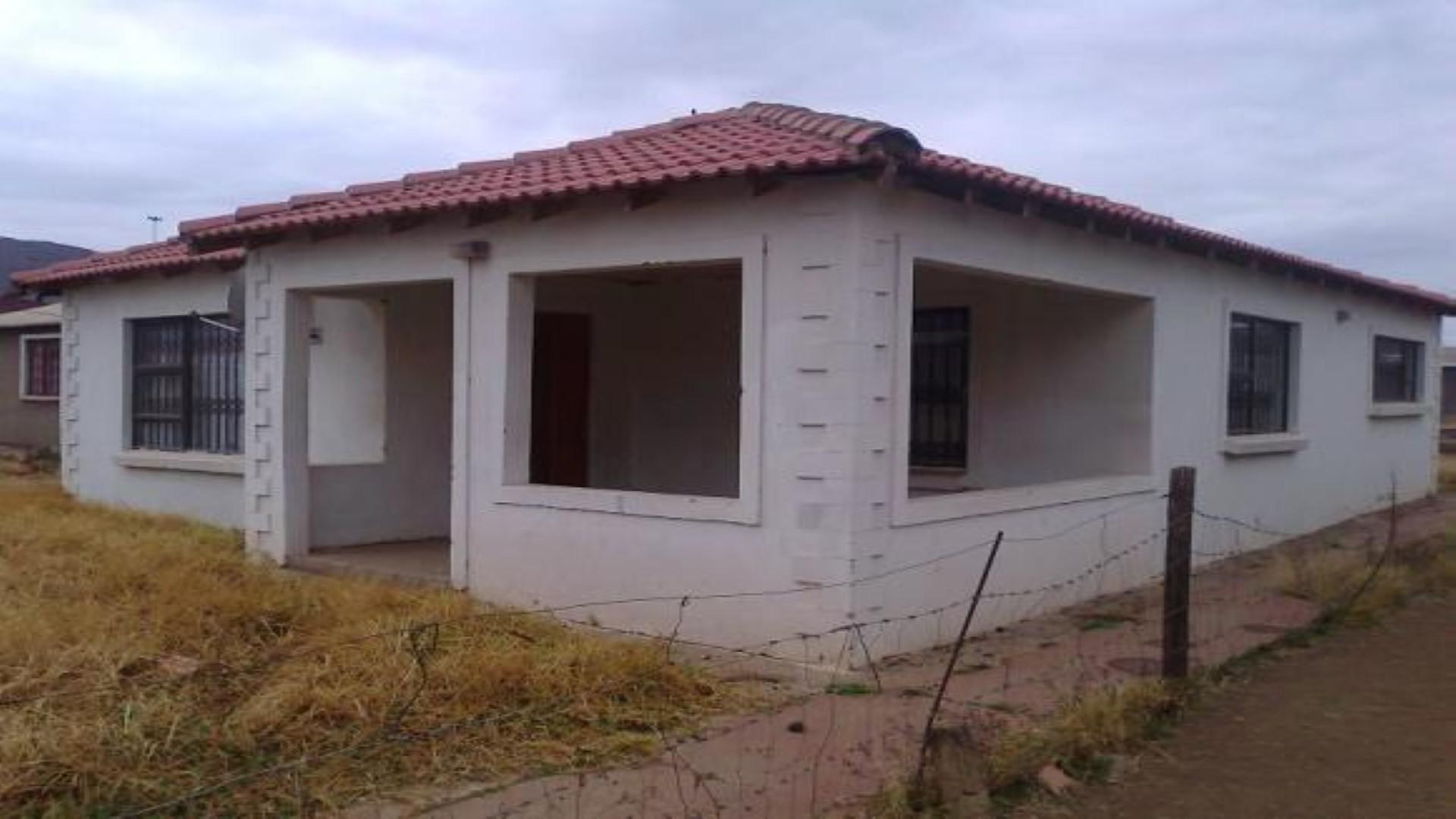Front View of property in Ezibeleni