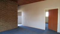Lounges - 46 square meters of property in Emalahleni (Witbank) 