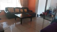 Lounges - 17 square meters of property in Sharon Park