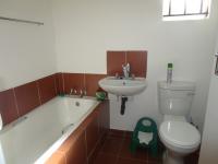Bathroom 1 - 17 square meters of property in Savanna City
