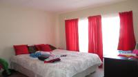 Bed Room 2 - 12 square meters of property in Waterval East