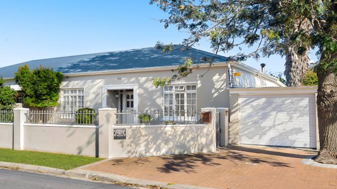 3 Bedroom House for Sale For Sale in Wynberg - CPT - Private Sale - MR236730
