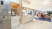 Kitchen - 36 square meters of property in Sunset Beach